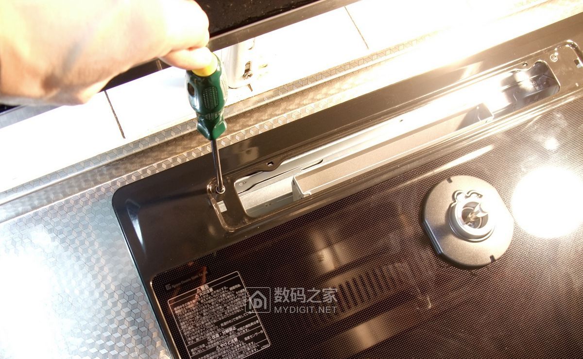 midea燃气灶拆解,米家智能燃气灶怎么样拆开的