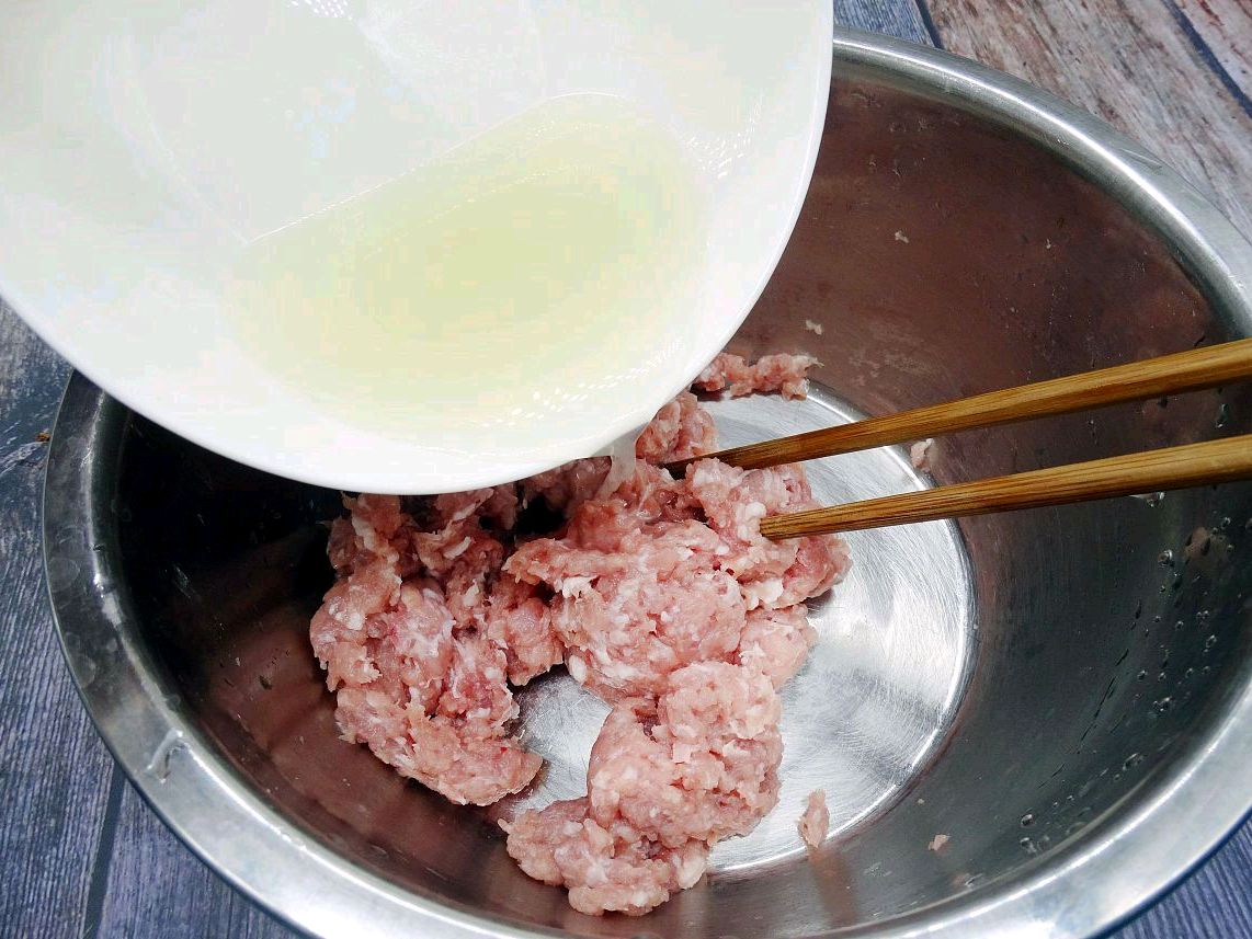 饺子馅去腥方法,肉馅饺子怎么调馅要不要加料酒