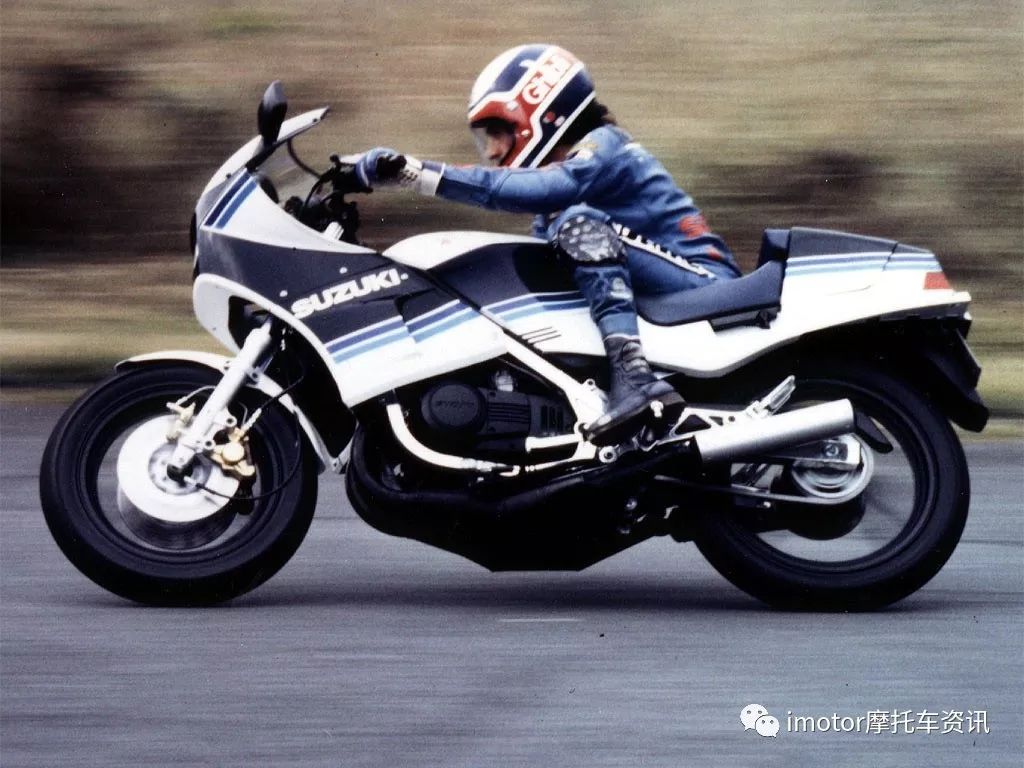 v4发动机豪华车,世界上第一台量产v8