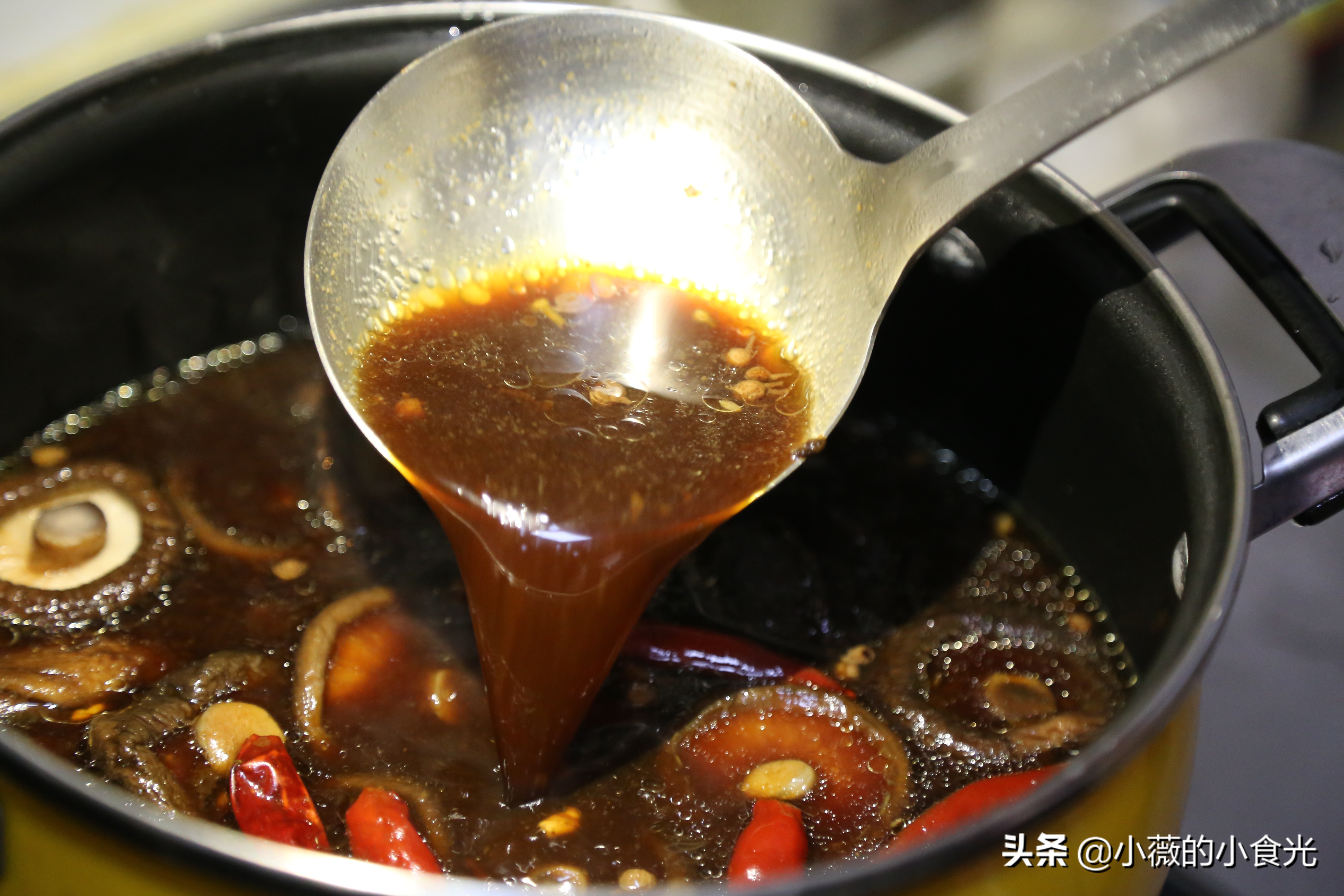 卤鸭脖要怎么做才好吃又简单窍门,卤鸭脖如何入味好吃又简单