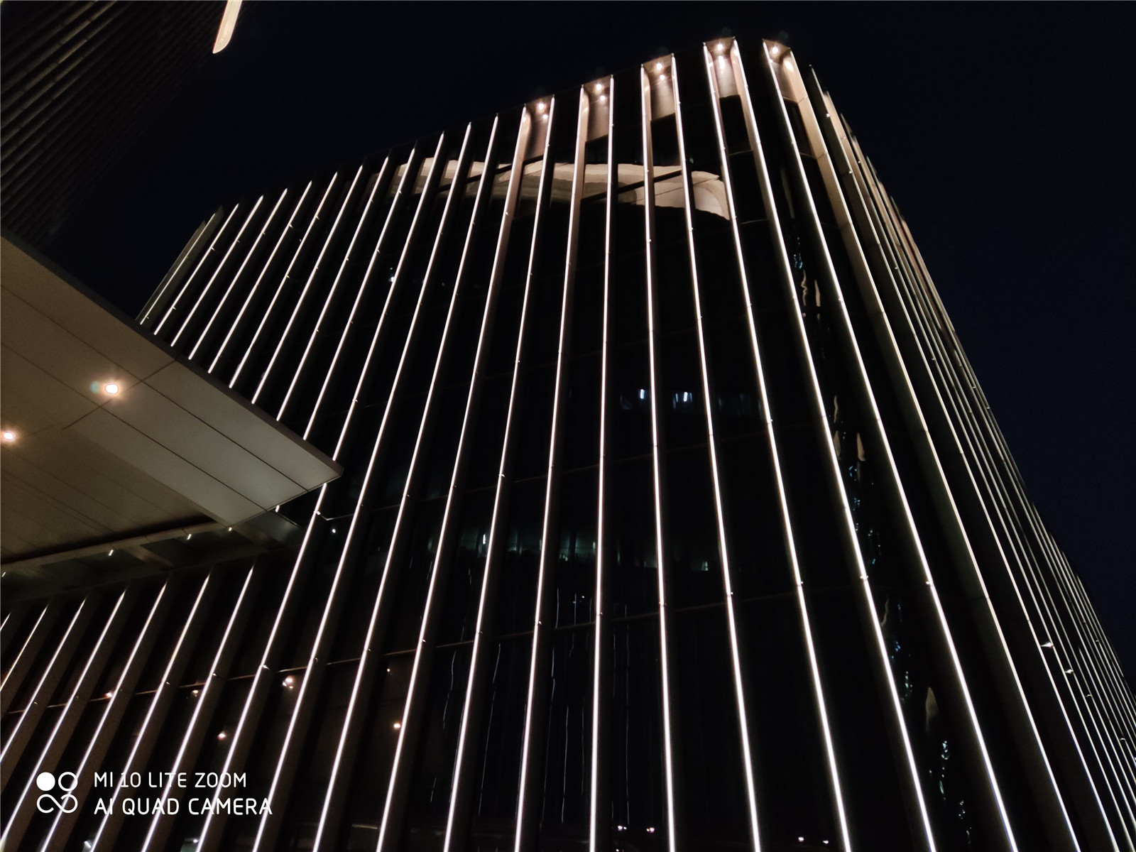 小米10青春版209元,小米10青春版报价2099元