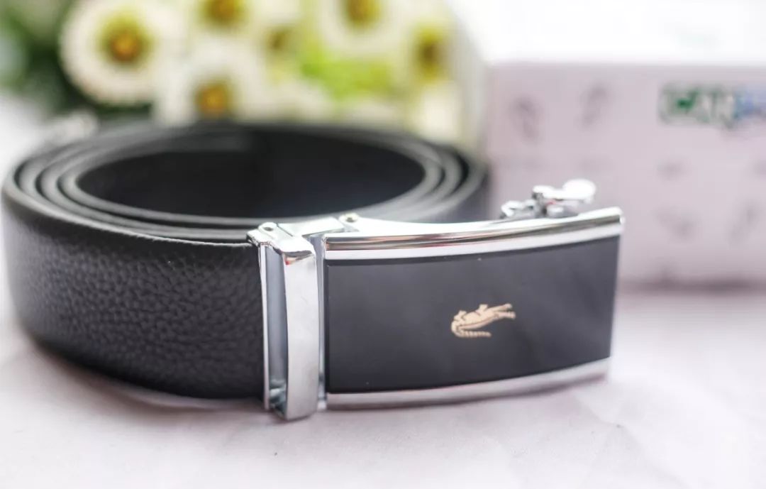 鳄鱼皮带搭配男士,送男朋友腰带推荐小众轻奢