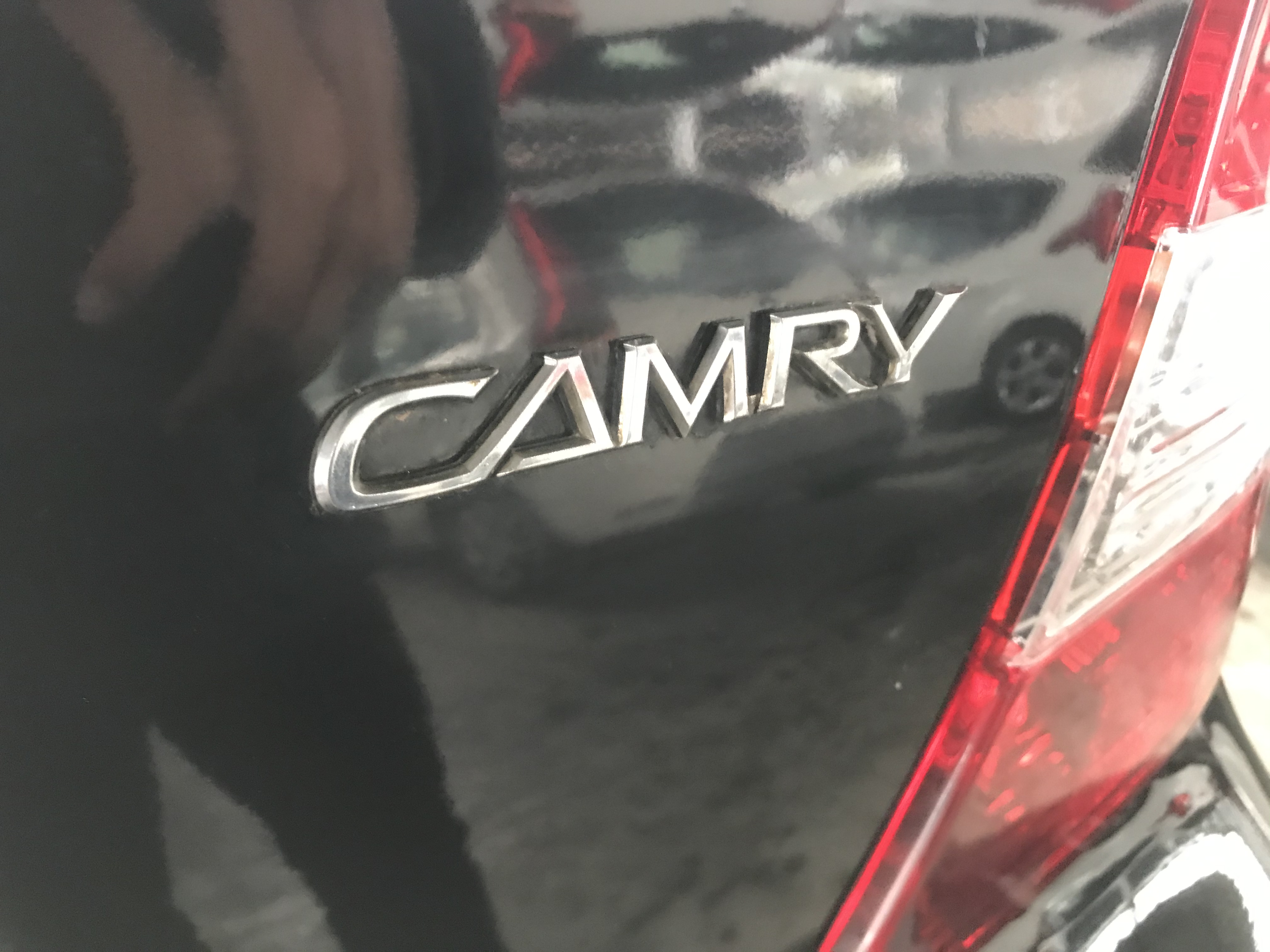 花两万块买一台老奔驰,花两万买一台豪车