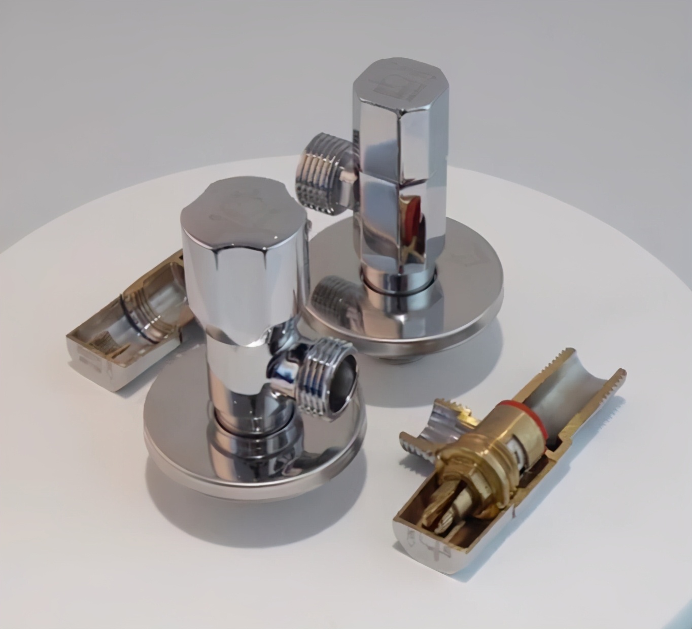 装修房子半包和全包哪个更划算,装修房子全包和半包的区别在哪