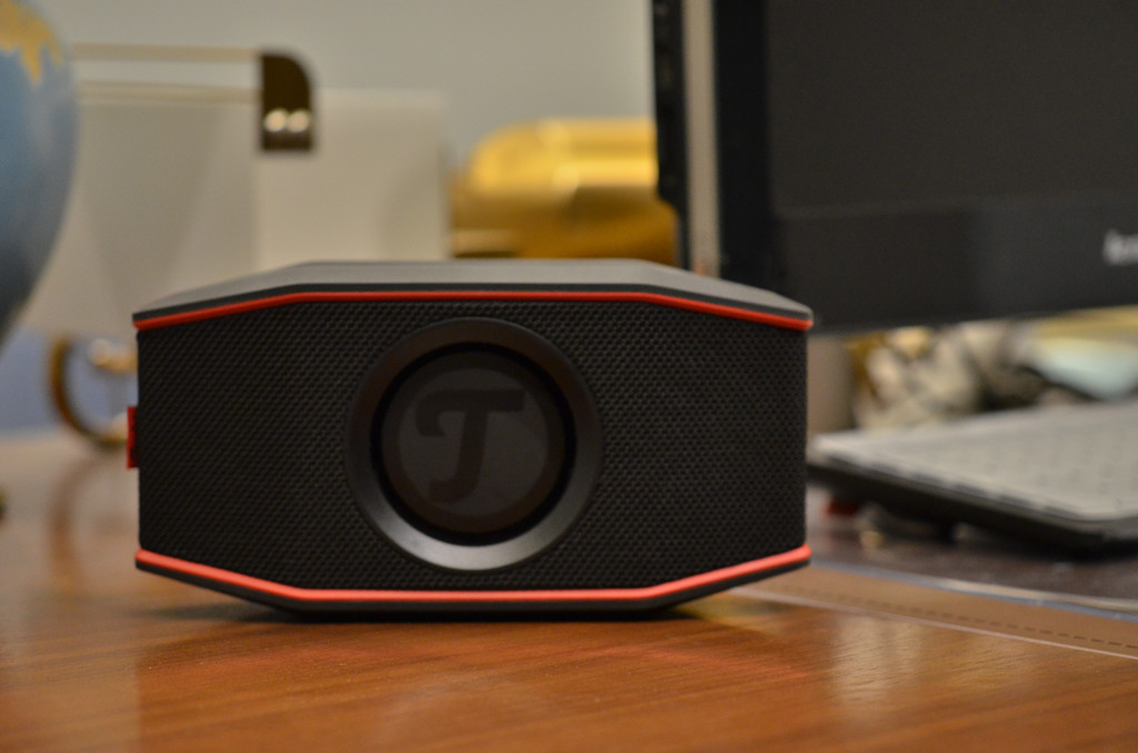 不用等双十二了,699就可以买到欧洲影音巨头的蓝牙音箱