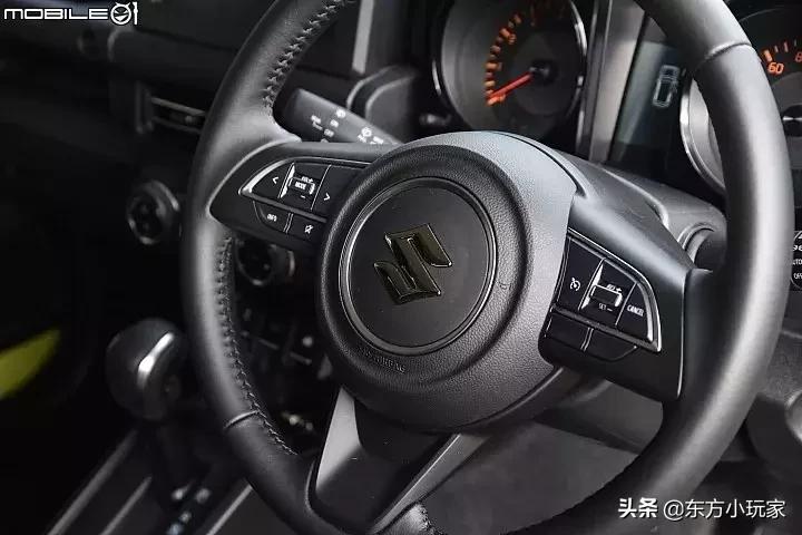 2022款铃木吉姆尼试驾视频,2019款铃木吉姆尼海边试车