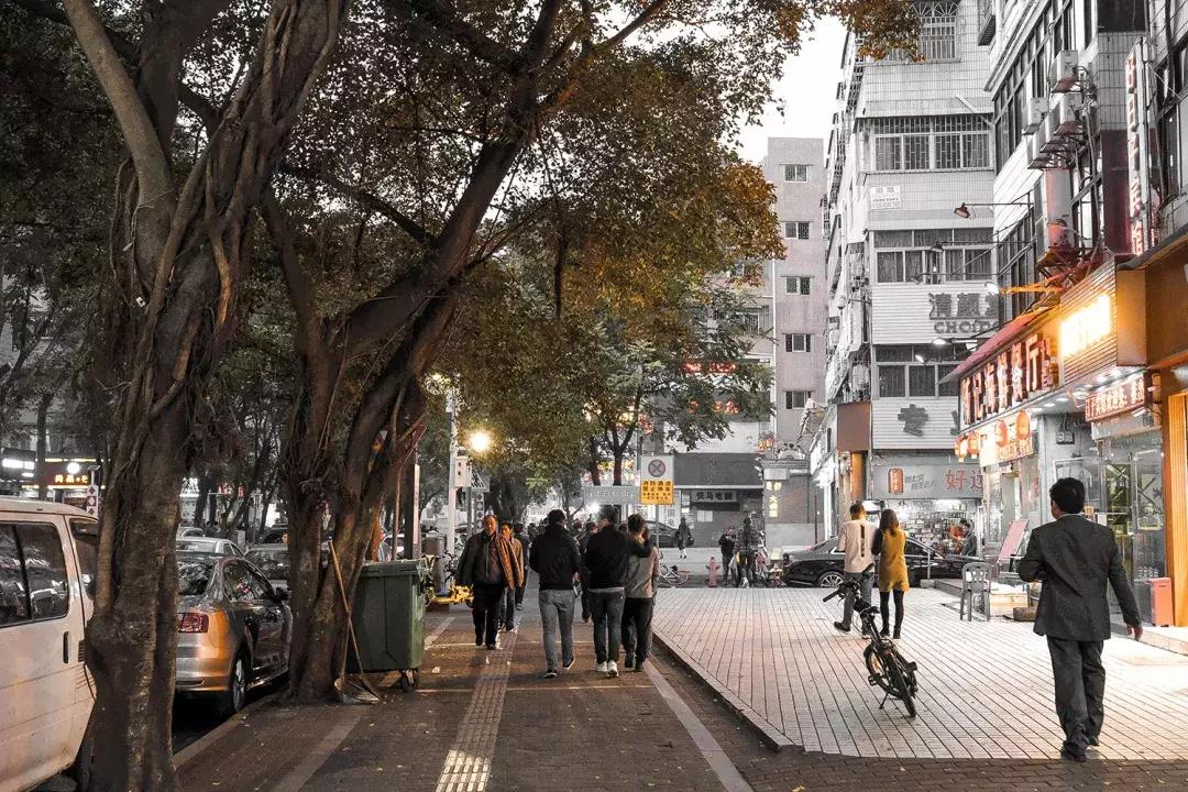 白石洲城中,白石洲的海边