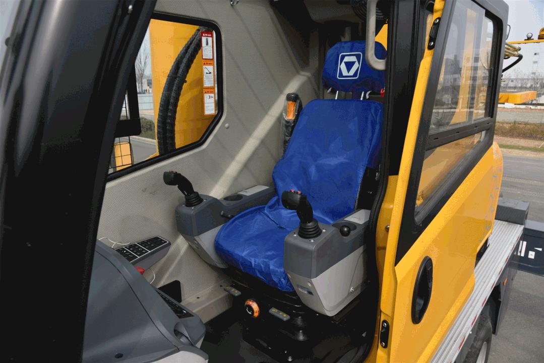 新款80吨吊车参数一览表,国内最先进的80吨吊车