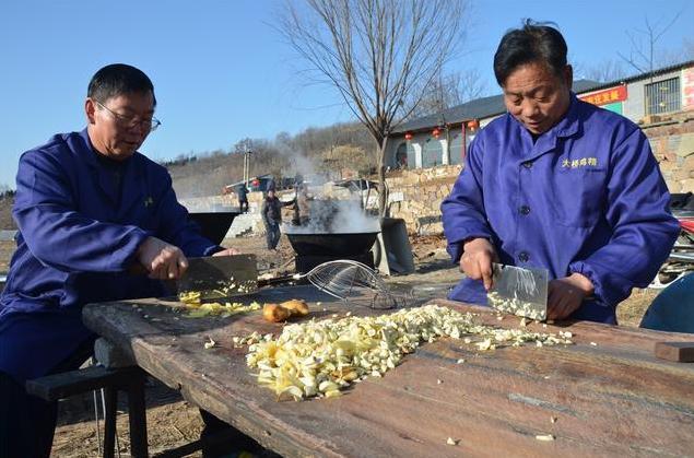 回味老式大锅菜,千年不变的大锅菜