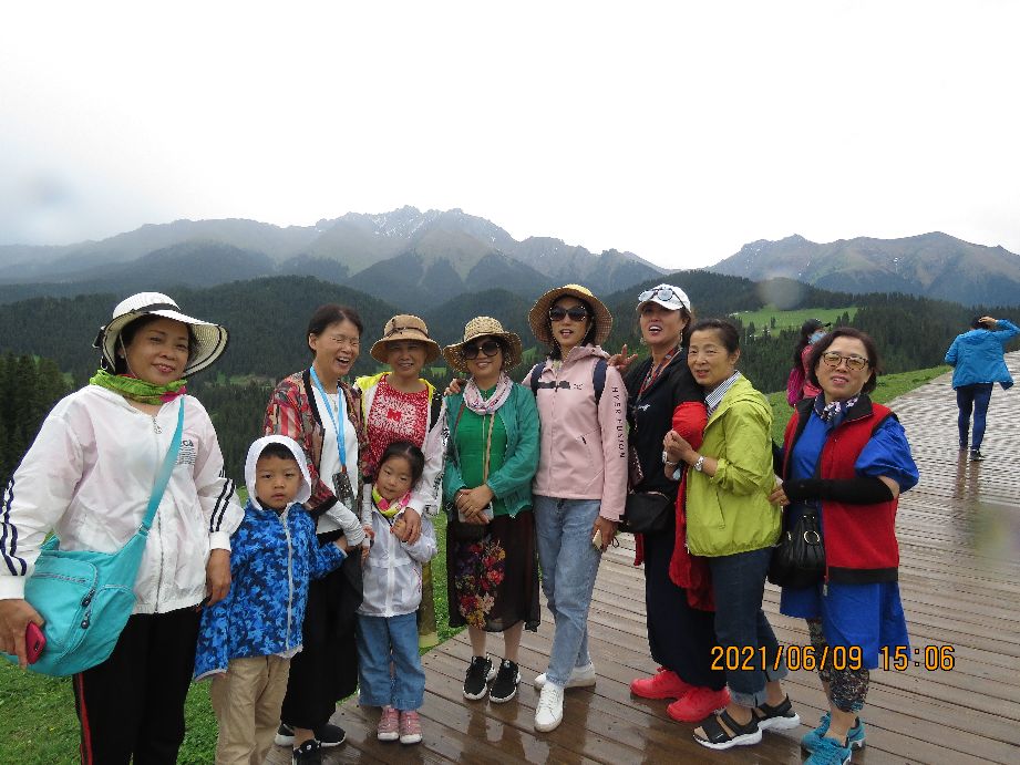 坐公共交通工具游新疆北疆攻略,从新疆坐大巴去俄罗斯