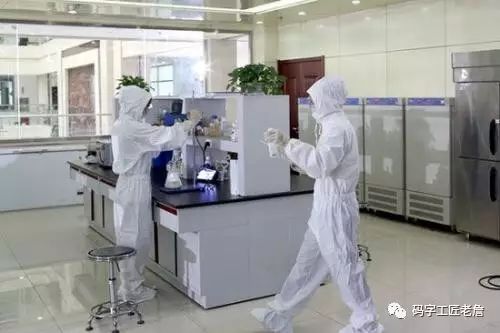 进口的,还是国产的?中国宝宝到底该喝什么奶粉?