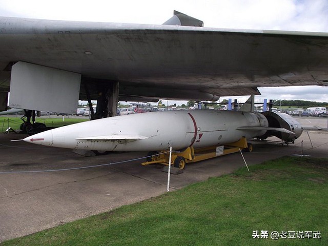 3v轰炸机哪个最强,英国3v3