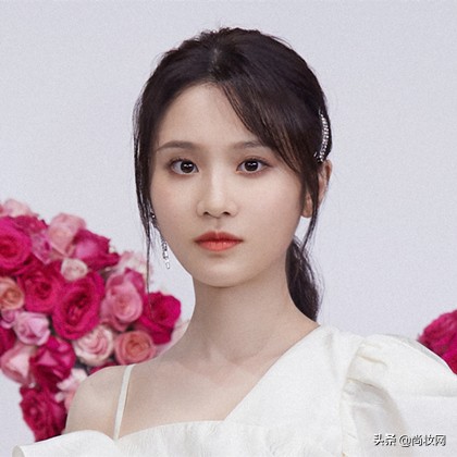 对付眼角细纹及鱼尾纹,防止鱼尾纹最有效的方法