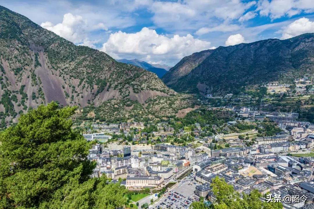 为什么微信地区很多人用安道尔,微信定位安道尔