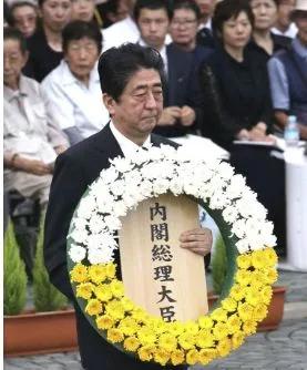 中日花圈区别,中日文化差异之花圈