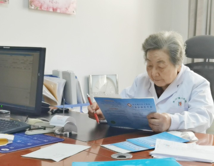 腺肌症较好治疗方法孙爱达保宫团队带着腺肌症患者重返健康