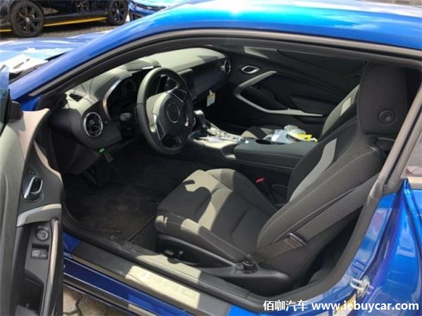 “大黄蜂”能圆你童年的梦吗？雪佛兰科迈罗平民小跑车卓越性能