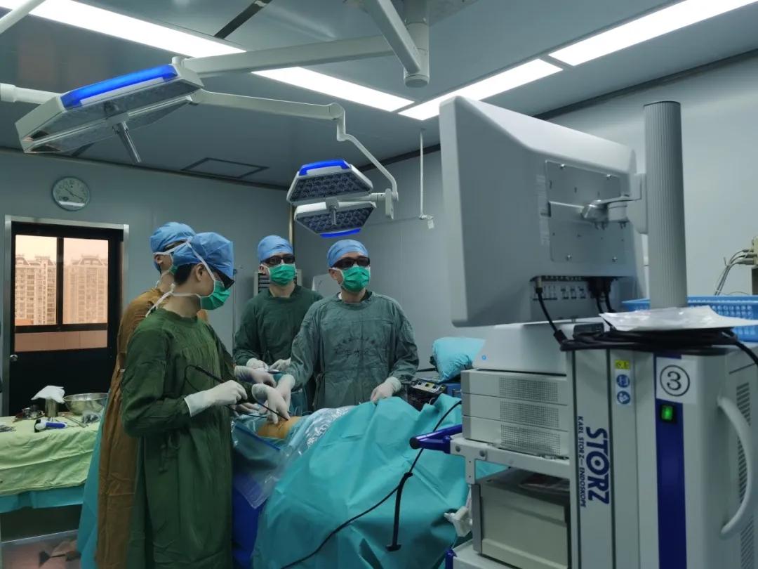 我院胸心外科成功开展3D胸腔镜下肺段切除术