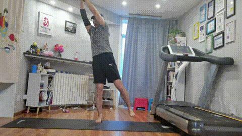 怎样练翘尾支撑平衡,平衡的训练方法