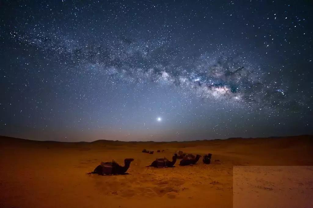 这是一个被色彩青睐的国家，物价还便宜，随手拍都是好风景