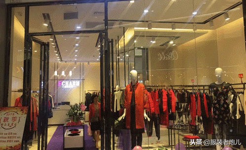 服装销售怎么引导顾客试穿,服装店导购怎么抓住顾客心理