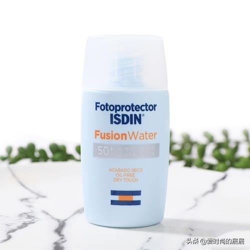 哪款防晒霜防晒效果最好不油腻的,夏天防晒霜防紫外线第一名