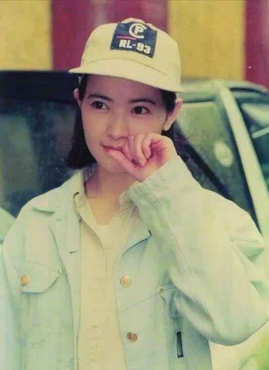 蓝洁瑛为什么落在五台山 (为什么蓝洁瑛有艳绝五台山)