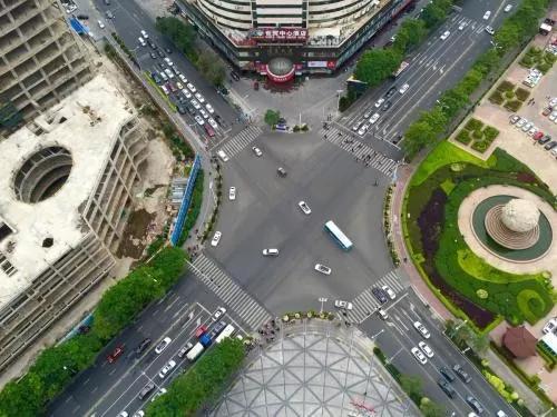 你这是怎么开车呢?再这么下去迟早被KO