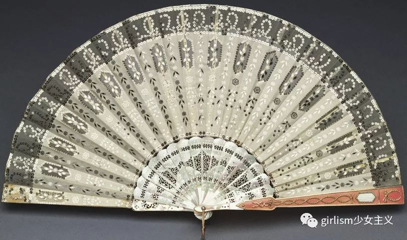 lolita轻小扇,lolita花朵团扇教程