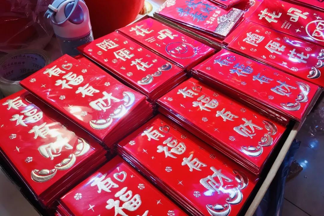 成都荷花池春节,成都春节哪里最有新年氛围