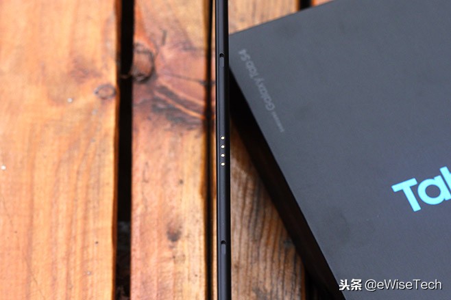 eWisetech开箱GalaxyTabS4