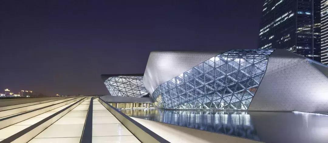 中国目前有造出ufo飞行器吗,ufc中国100亿美元