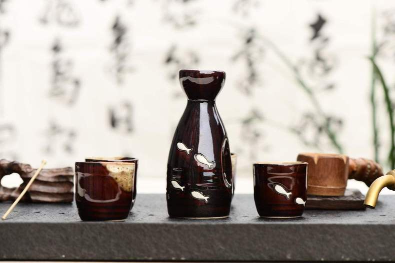 做梅酒用清酒还是烧酒,清酒梅酒烧酒