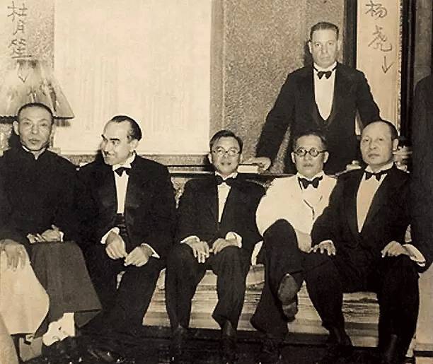 杜月笙死后五个妻妾下场如何,杜月笙死后他5个老婆去哪了