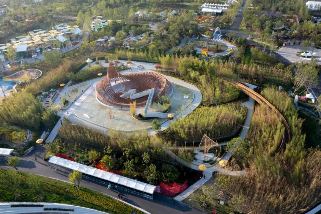 三维编织，第十届中国花卉博览会竹藤馆