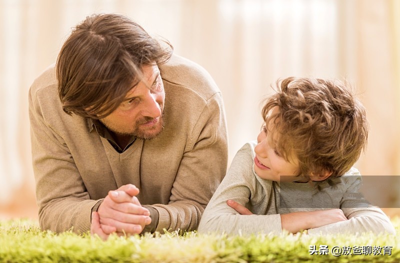 父母误解孩子的4个表现,孩子积极倾听的重要性