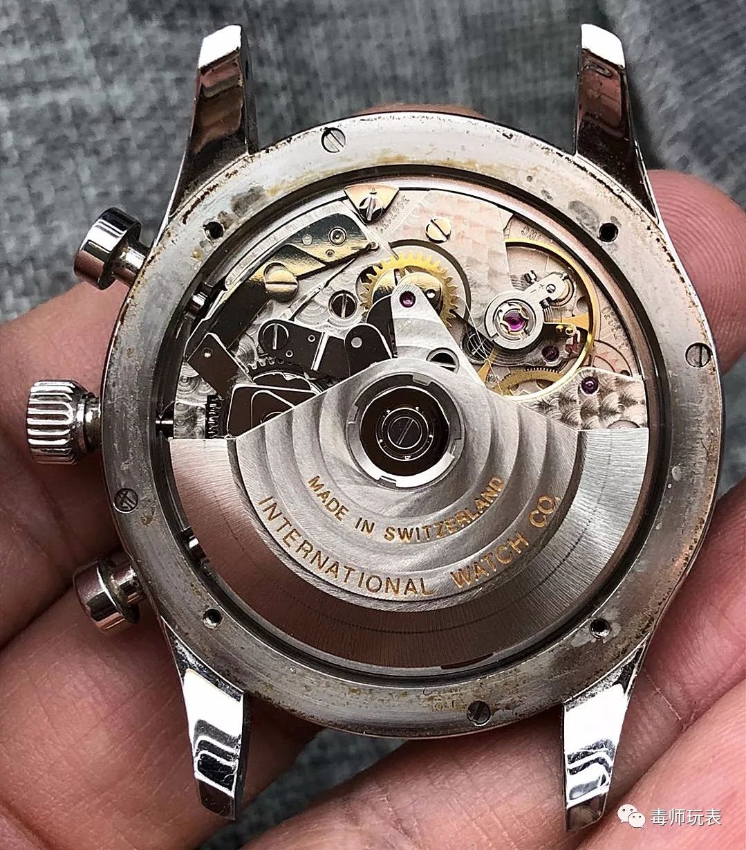 夜王的首选——万国葡萄牙计时机械表
