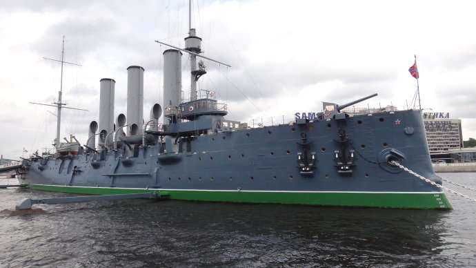 《碧蓝舰娘百科》特别篇——如今风采依旧的她们