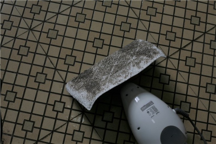 旧地板怎样擦让它焕然一新,高端户外塑木地板焕然一新