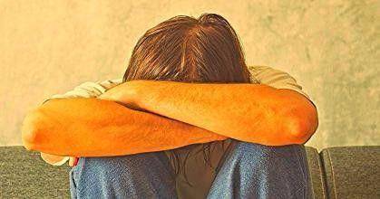 情绪暴食症最佳治疗方法,情绪化暴食症患者如何自救