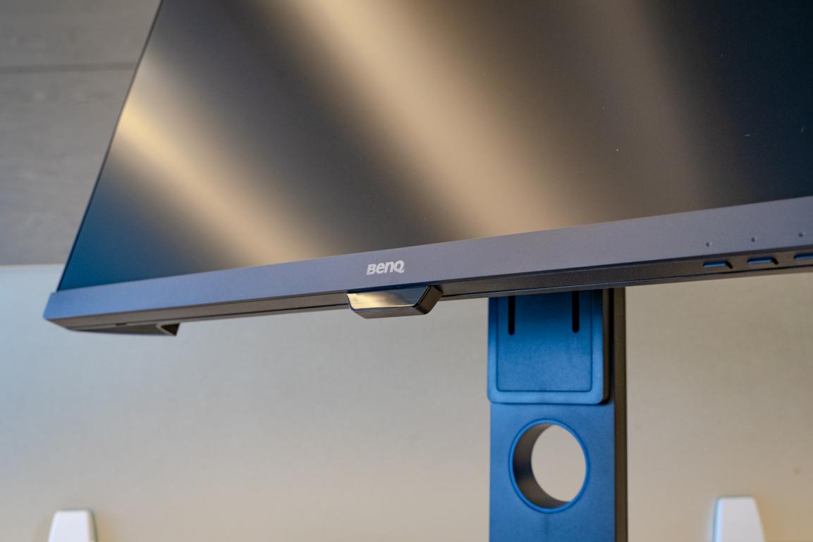 明基显示器2706u视频效果测评,明基显示器pd2700u值得买吗