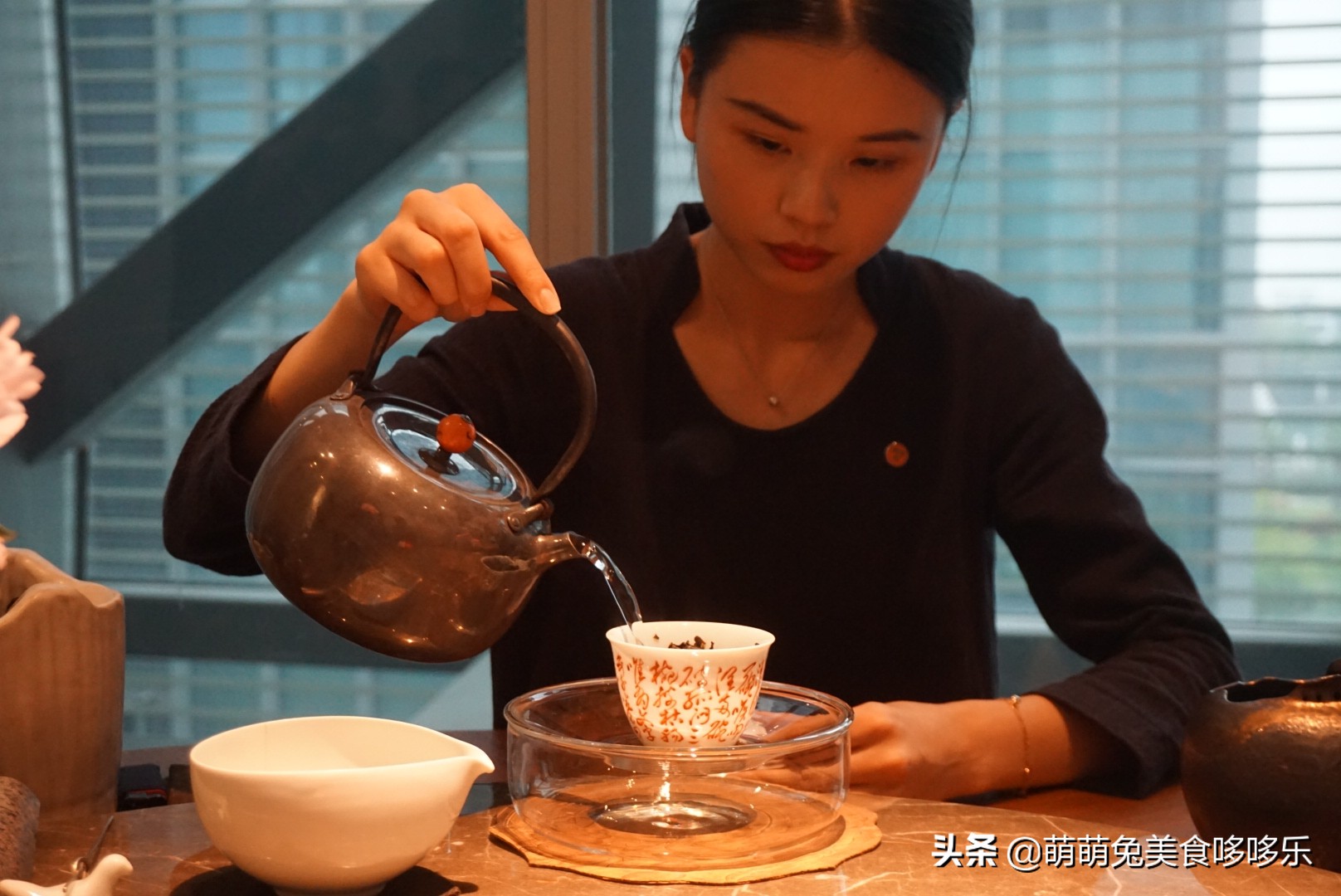 上饍·御上茗|清风不请,自然徐来,谷雨茶时,春意葱茏