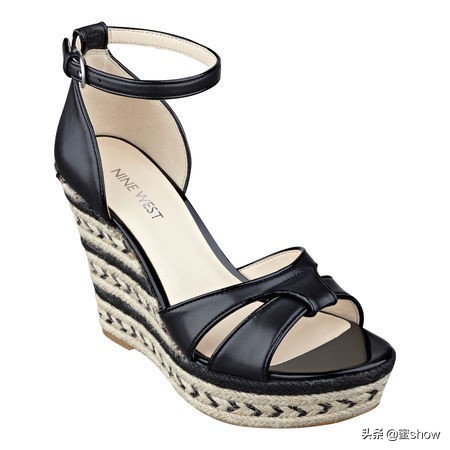 什么品牌高跟鞋好穿又不累脚,什么牌子的高跟鞋比较好穿