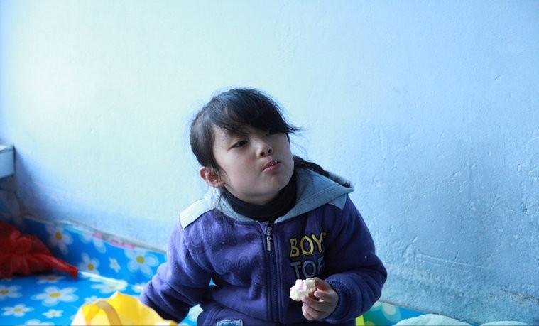 宝宝拒绝妈妈抱抱,宝宝拒绝抱