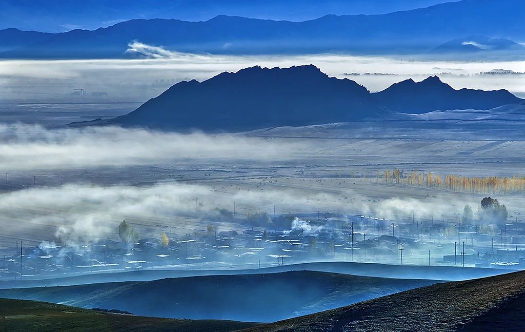 天上掉馅饼屋顶砸个洞,天上掉馅饼砸我头上了是怎么回事