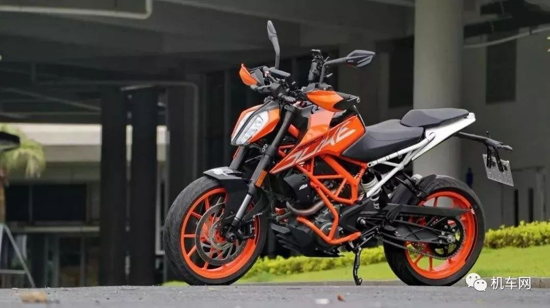 24款ktm390duke试驾,老款ktm390duke缺点