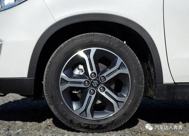 铃木玛驰2018款,日产玛驰和本田飞度哪个好