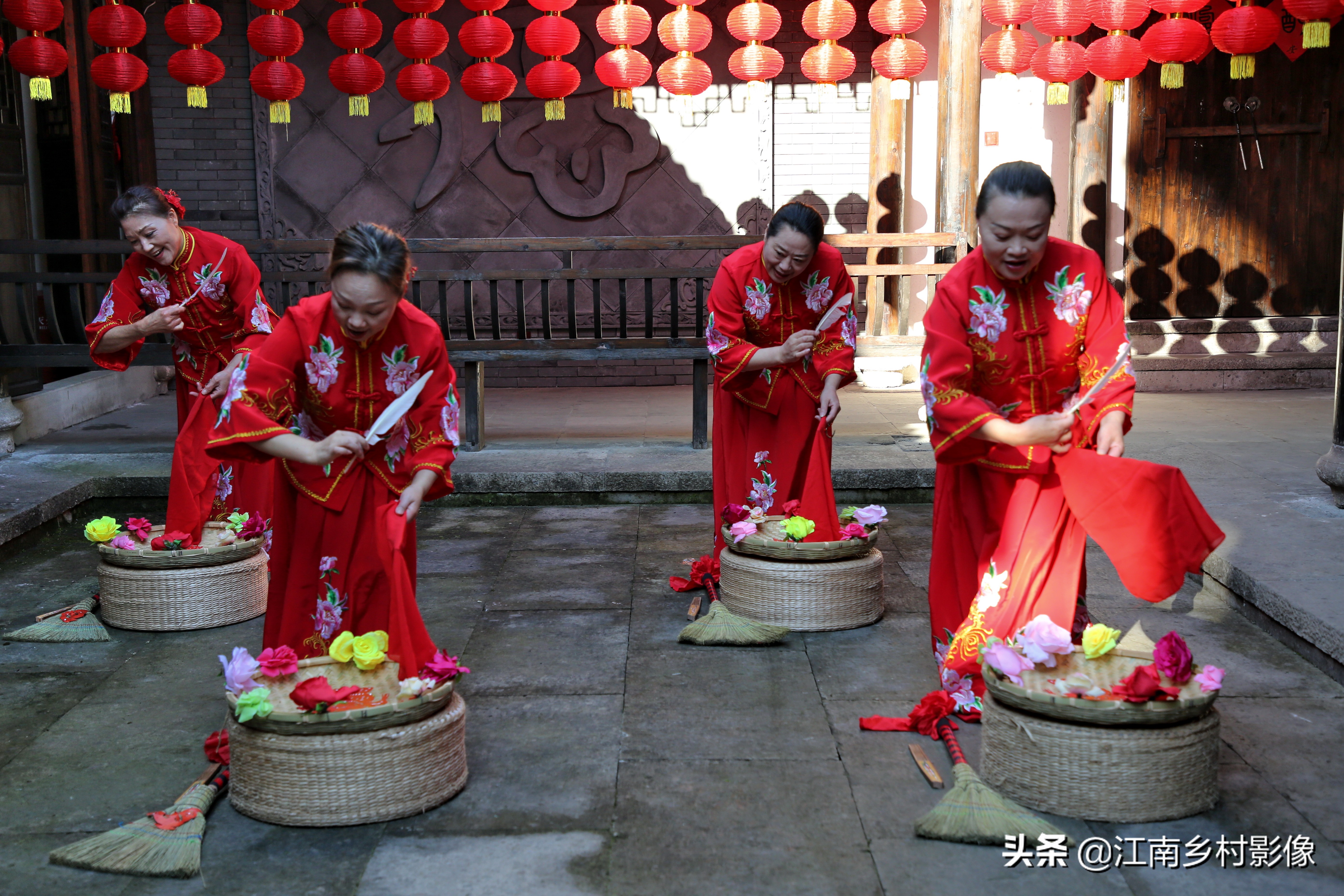 提前的乾元元宵节:灯谜、蚕花、舞龙、越剧、古筝及多彩汤圆