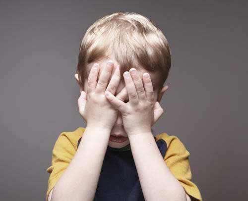 宝宝从小比较淘气怎么办?不妨试试这“4招”,轻松养出乖顺孩子