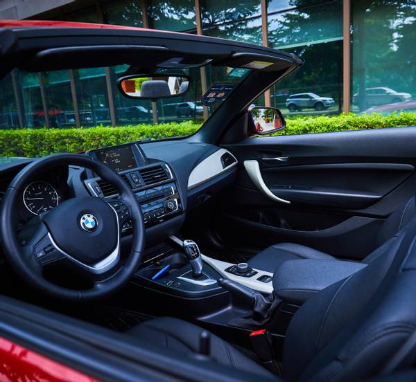 低调宝马车,宝马4系2019款425i敞篷m曜夜版